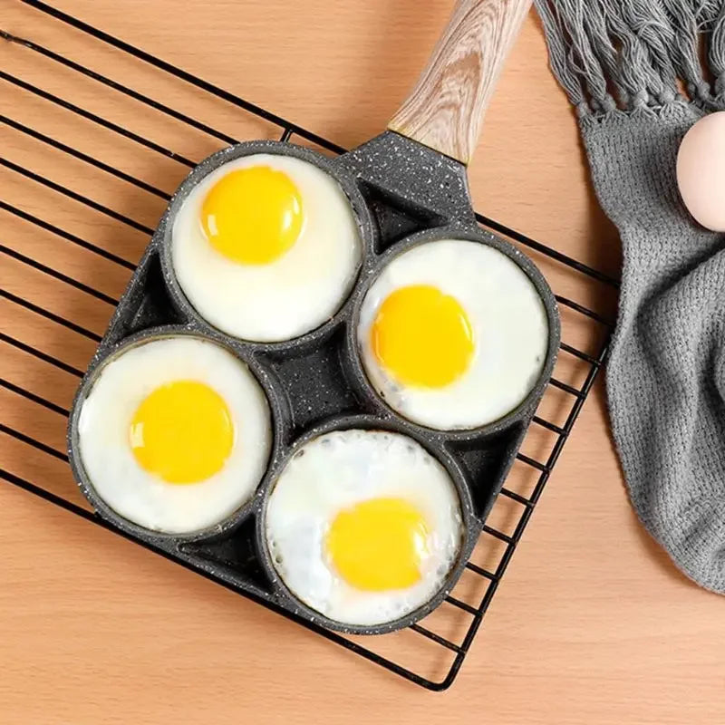 4-håls Omelettpanna – Non-stick Stekpanna för Ägg, Pannkakor, Hamburgare & Mer